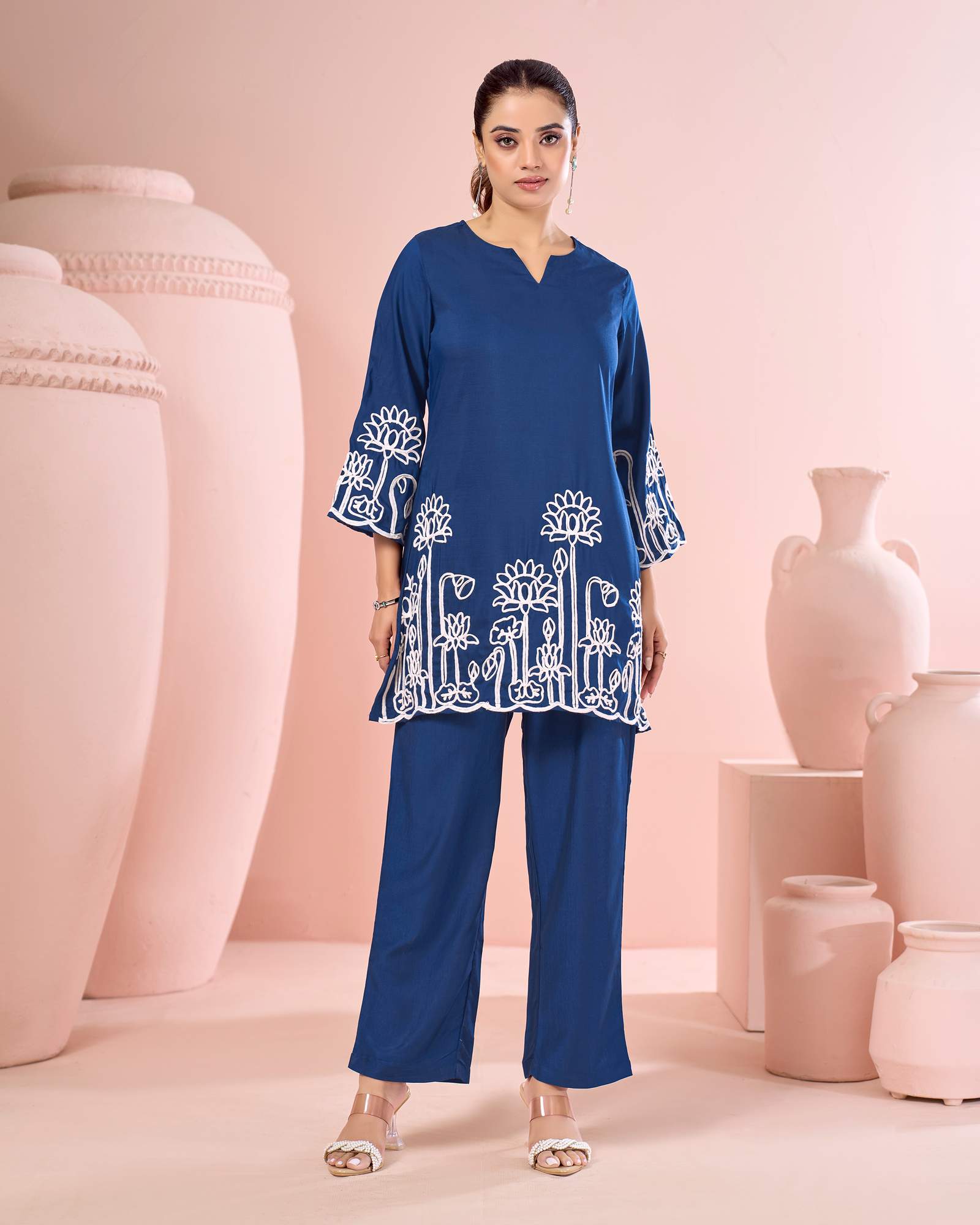 women-navy-blue-embroidered-cotton-blend-straight-kurta-co-ord-set