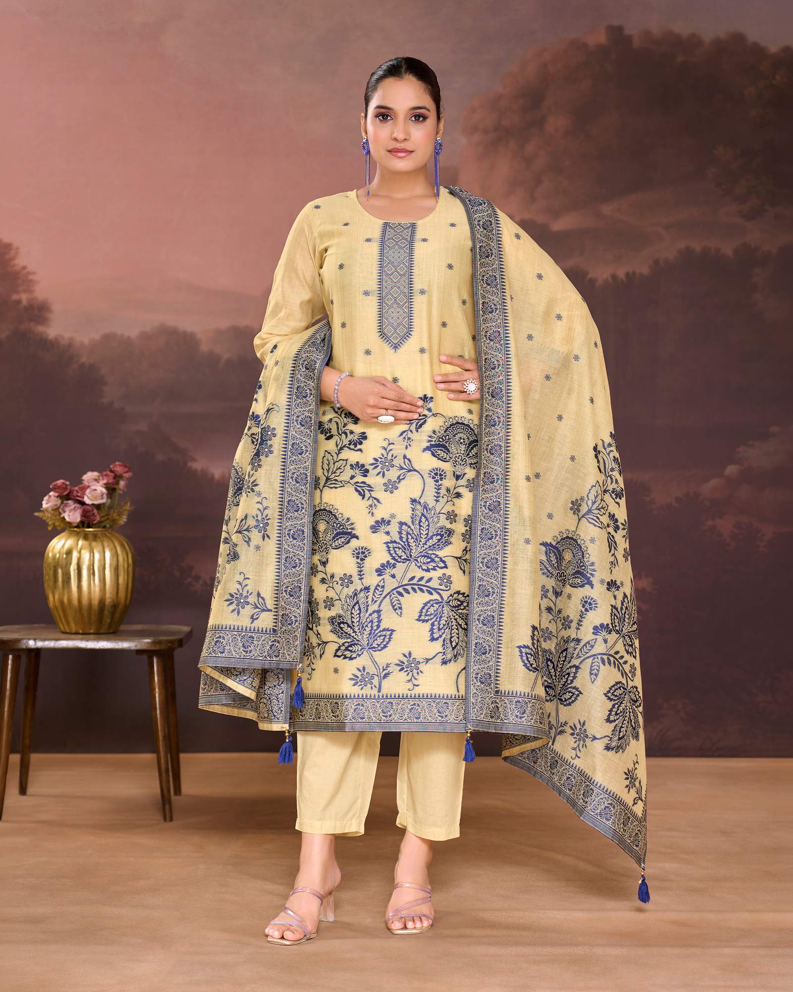 cream-jacquard-art-silk-kurta-set-with-cotton-bottom-silk-jacquard-dupatta