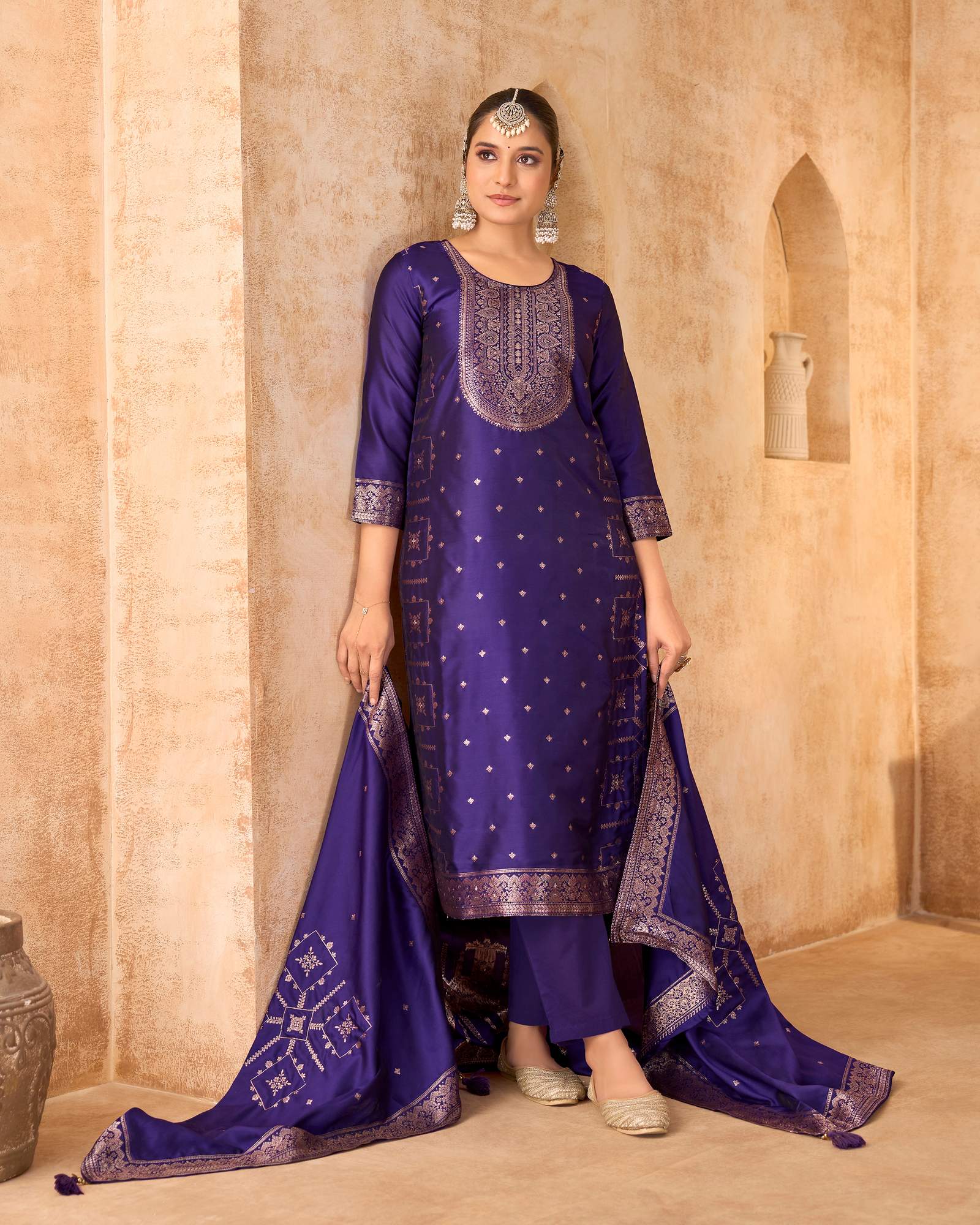 womens-navy-blue-jacquard-art-silk-straight-kurta-set-with-cotton-bottom-silk-blend-dupatta-9